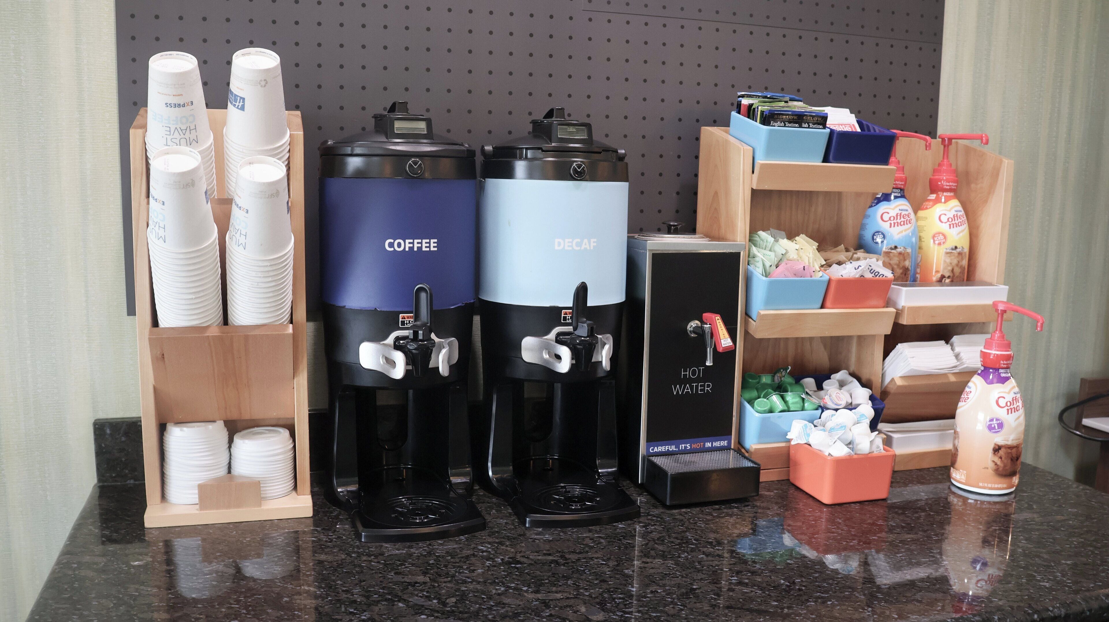 free buffet breakfast