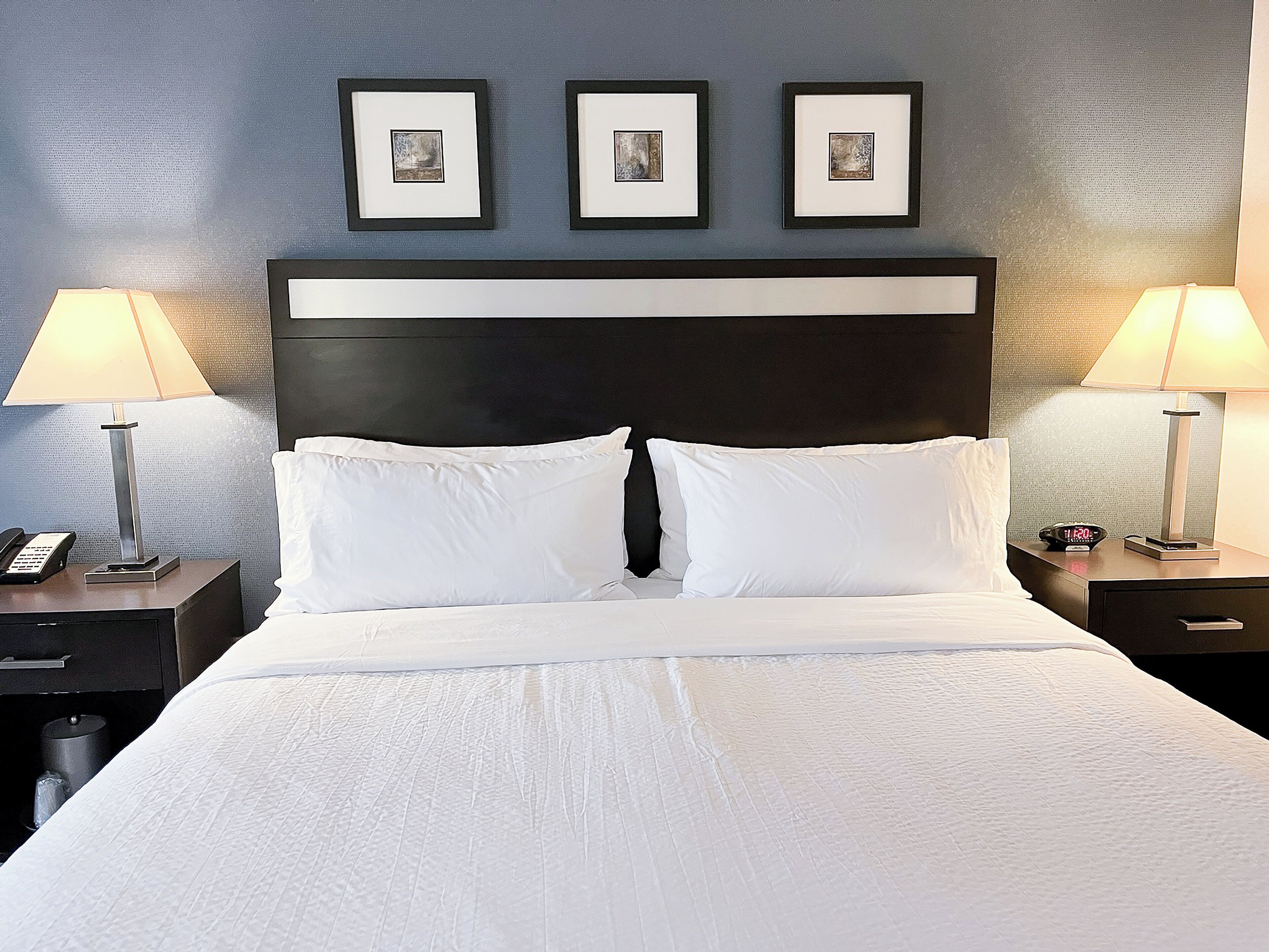Premium bedding, iron/ironing board, free cribs/infant beds