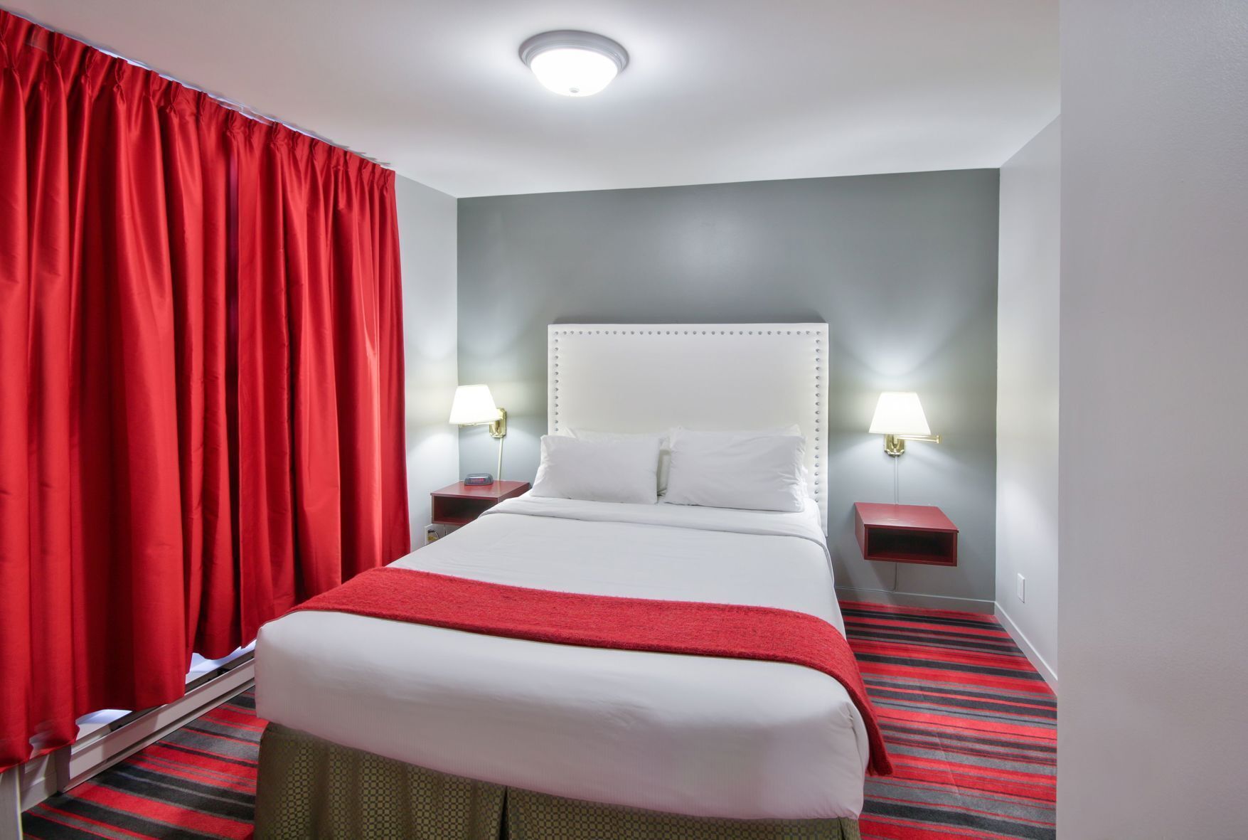 Ropa de cama de alta calidad y cortinas blackout 