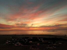 White sand, kayaking