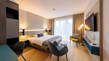 Standard Double Room, 1 Queen Bed, Air conditioning, Annex Building