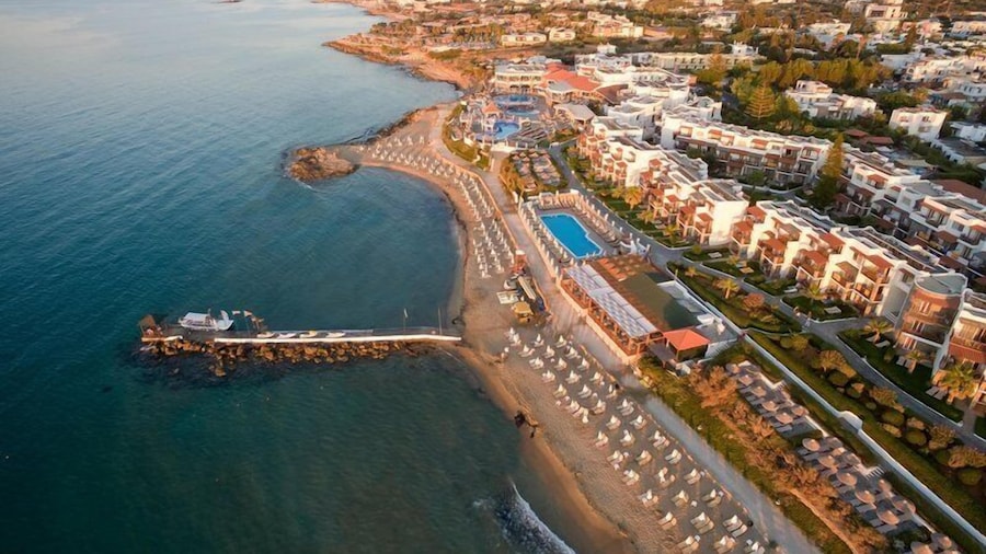 Alexander Beach Hotel & Village Resort