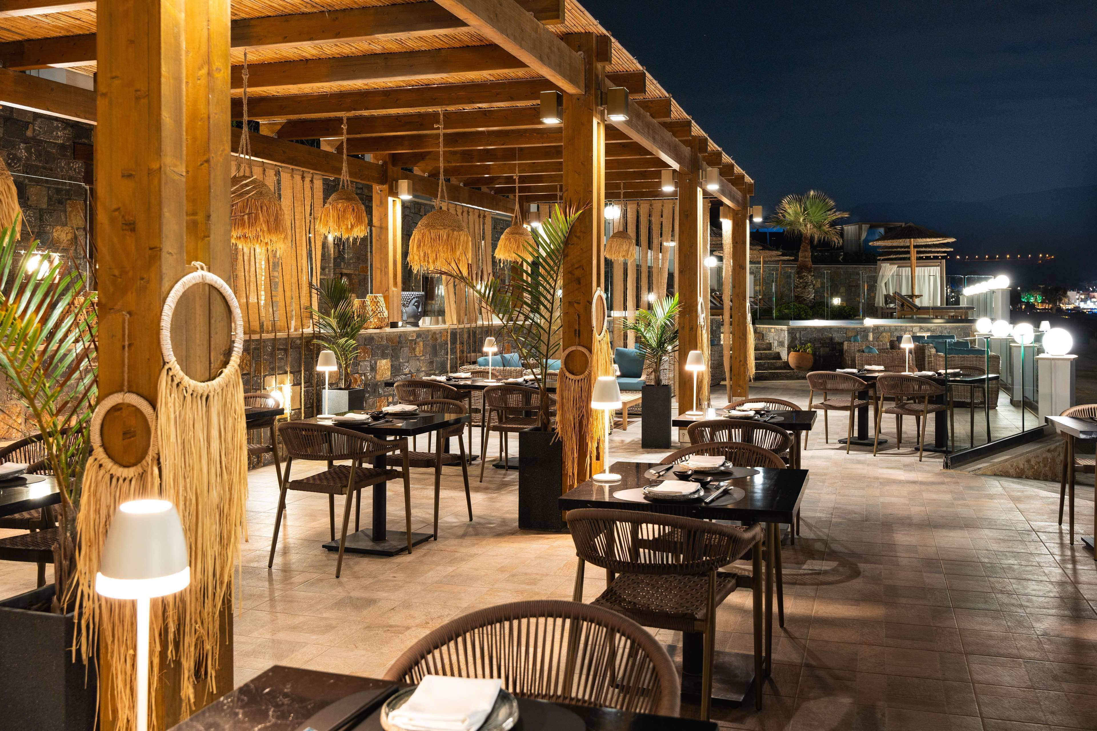 breakfast, dinner served; local and international cuisine, pool views