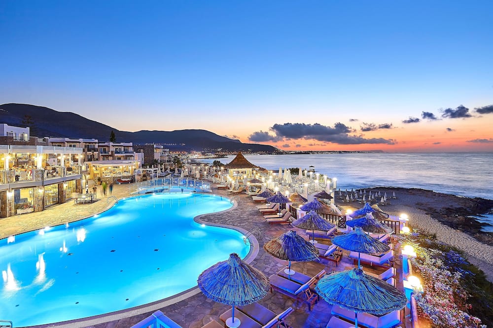 Alexander Beach Hotel & Village Resort