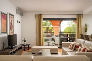 Villa, 3 Bedrooms | 1 bedroom, in-room safe, individually decorated, individually furnished