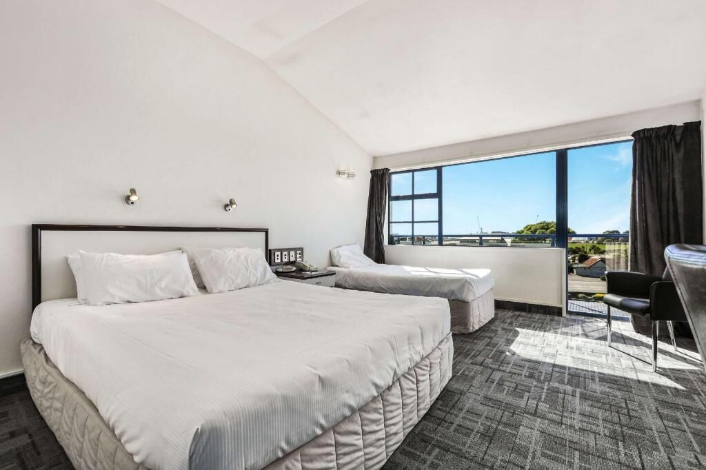 迷你吧、办公桌、隔音、熨斗/熨衣板