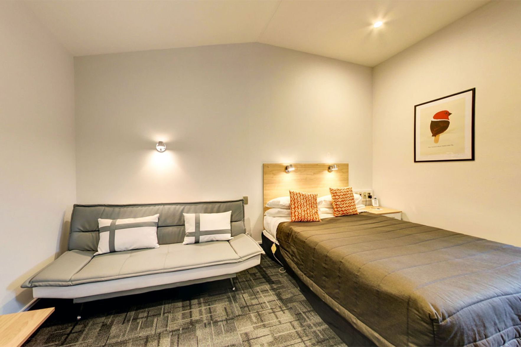 迷你吧、办公桌、隔音、熨斗/熨衣板