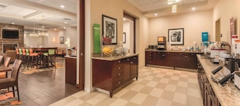 Hampton Inn by Hilton Edmonton/South, Alberta, Canada