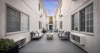 Wilshire Crest Hotel Los Angeles