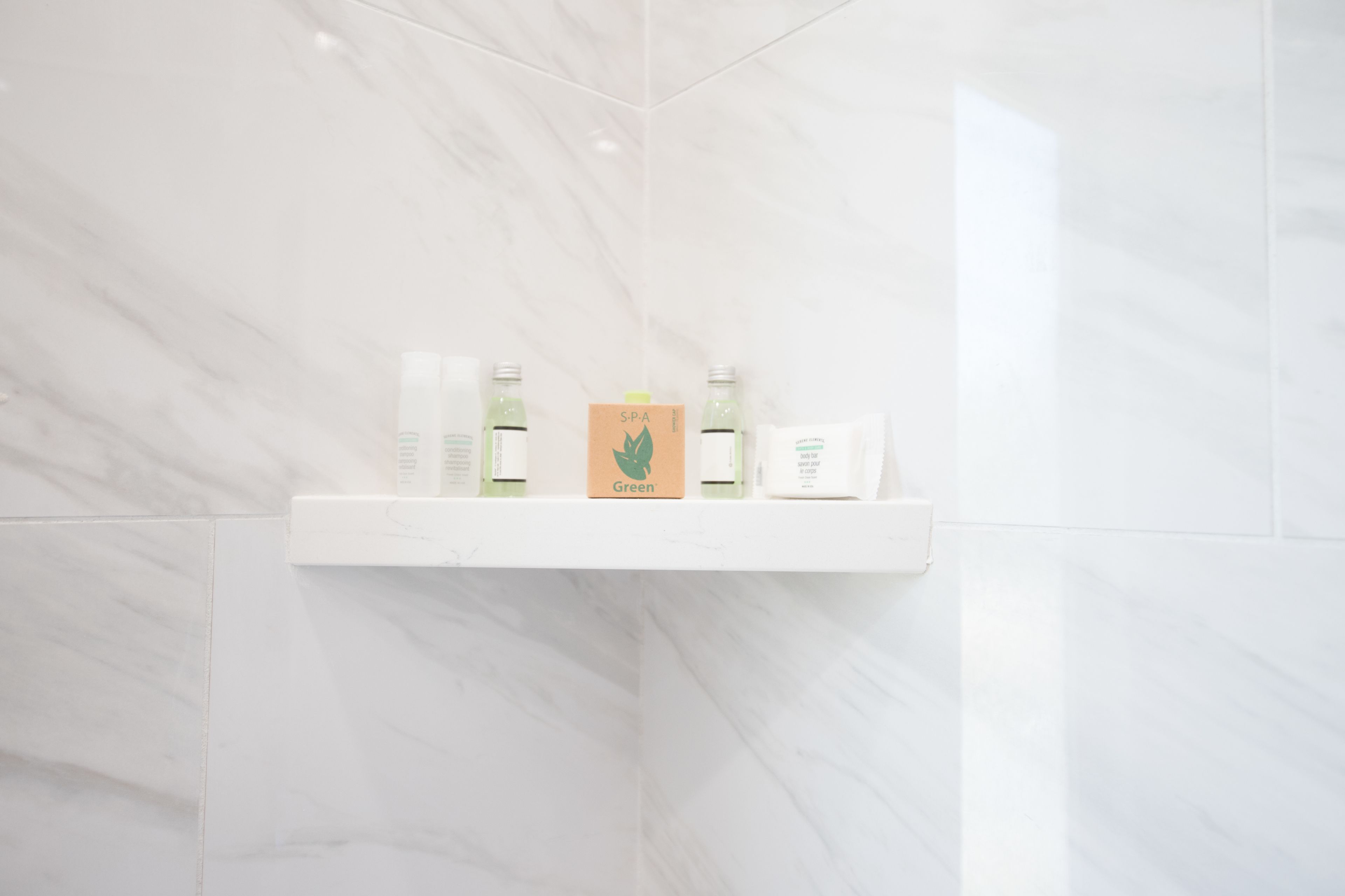 Foto - Wilshire Crest Hotel