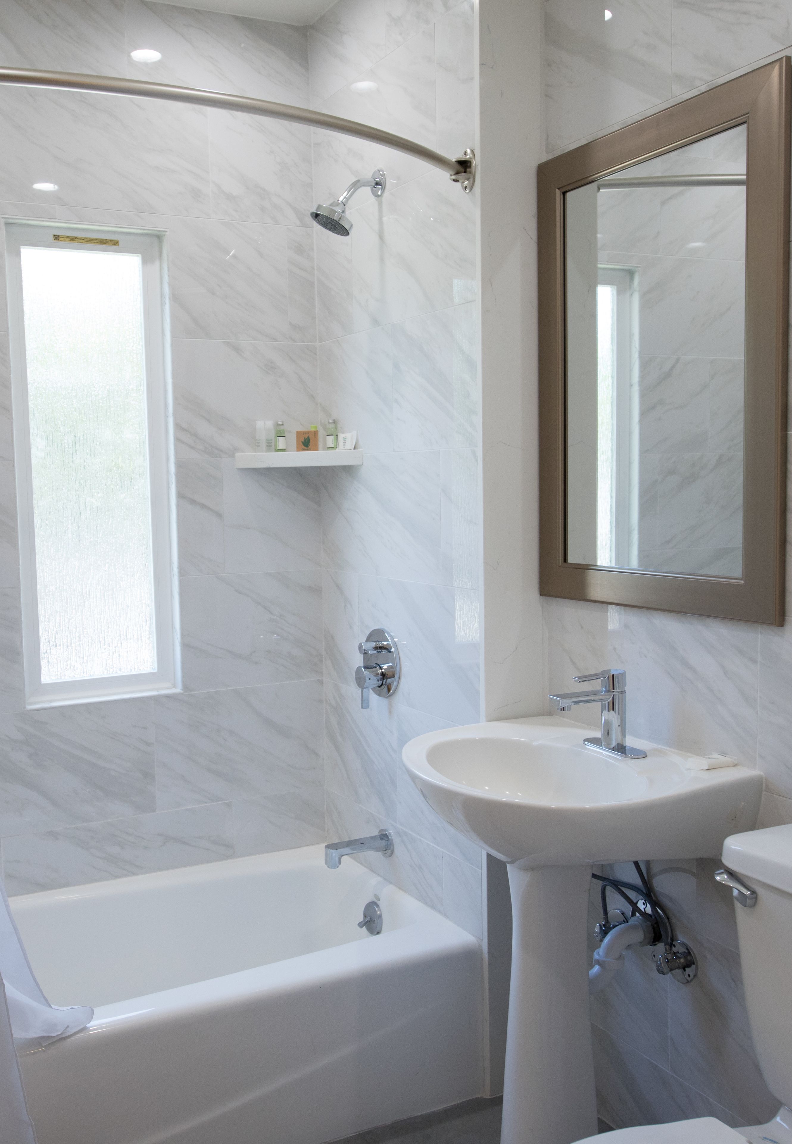 Foto - Wilshire Crest Hotel