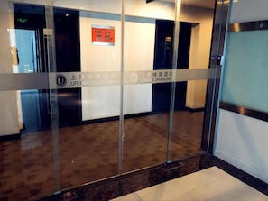 Interior - Urban Hotel (Shanghai)