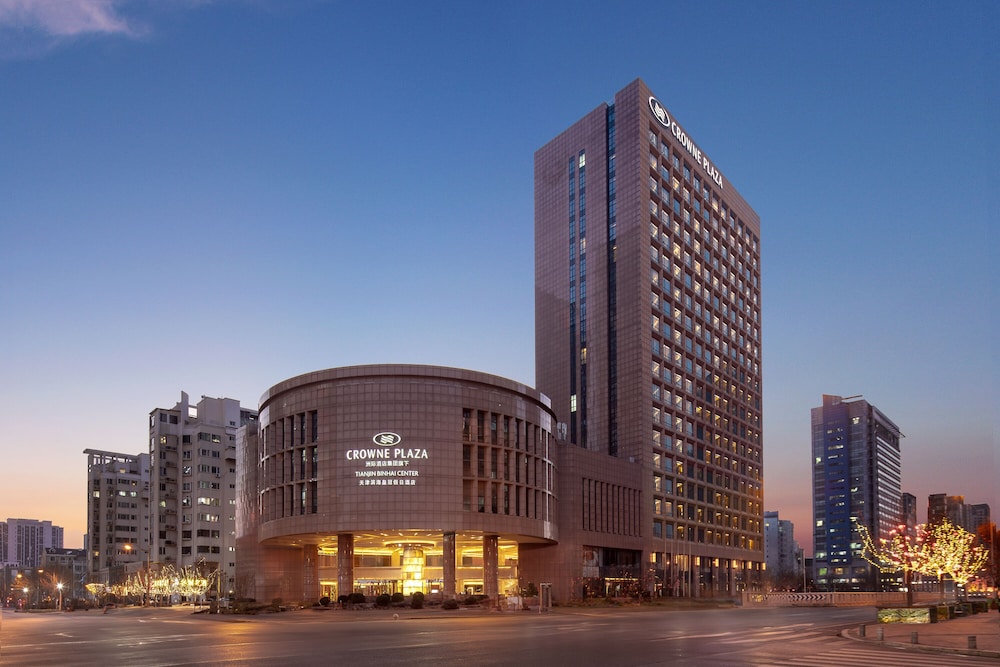 Crowne Plaza Tianjin Binhai Center, an IHG Hotel photo 8
