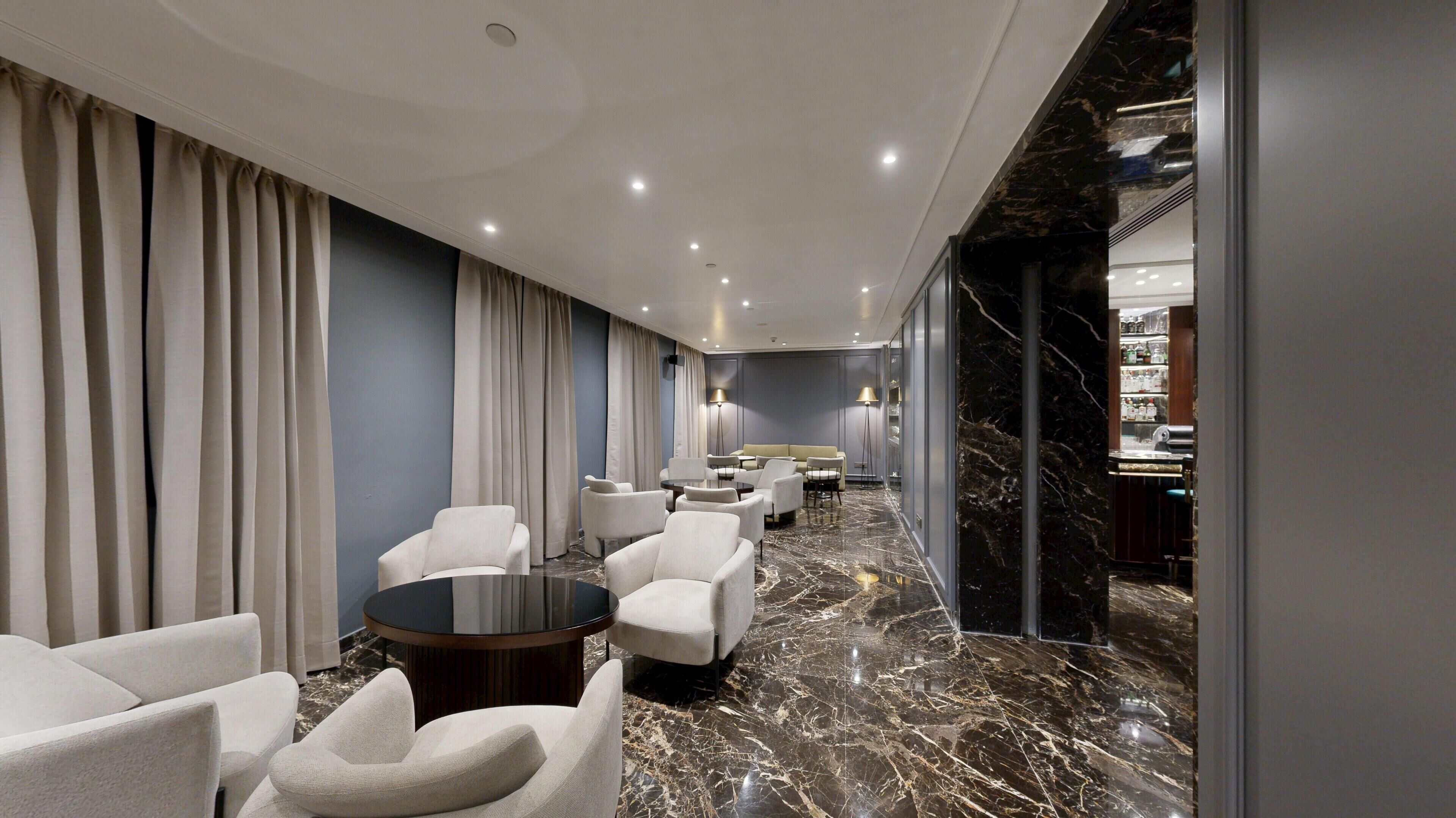 Bar (en la propiedad)