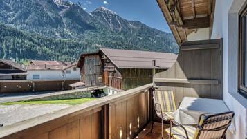 Traditional Double Room, Balcony, Mountain View | Balcony