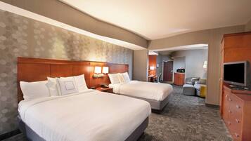 Estúdio, várias camas | Roupas de cama premium, edredons de pluma, camas com colchões pillow-top