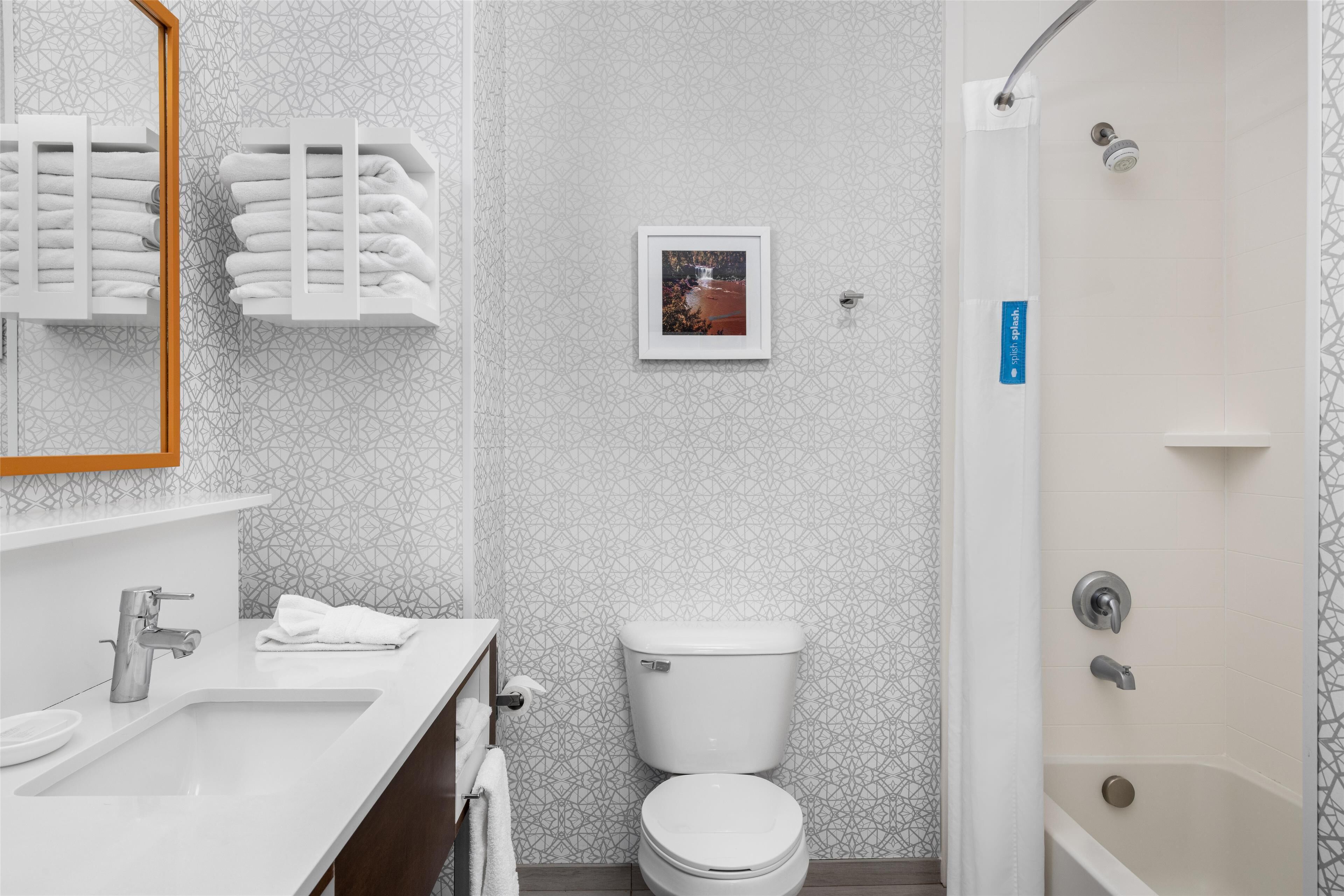 room, 2 queen beds, non smoking | bathroom shower