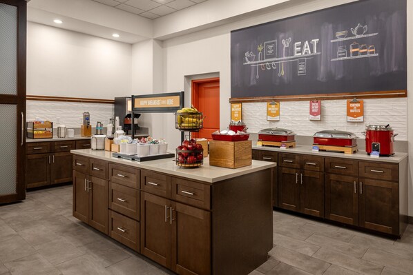 Desayuno bufé gratuito y diario