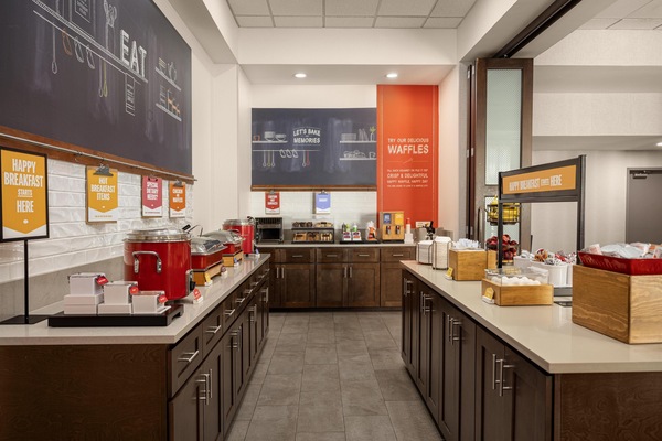 Free daily buffet breakfast