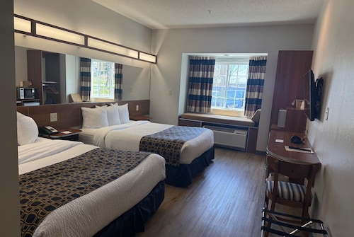 Microtel Inn & Suites by Wyndham Dickson City/Scranton