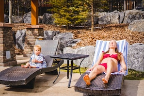 Outdoor pool, pool umbrellas, sun loungers