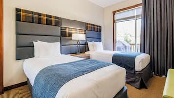 2 bedrooms, Egyptian cotton sheets, premium bedding, down duvets