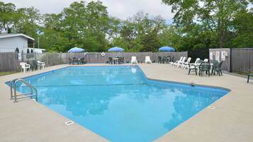 Piscina stagionale all'aperto