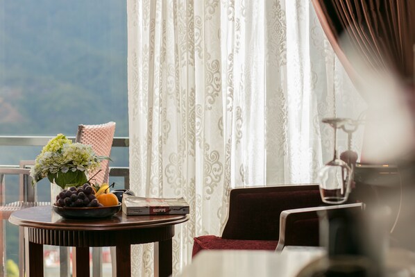 Executive Room with Balcony | Room amenity