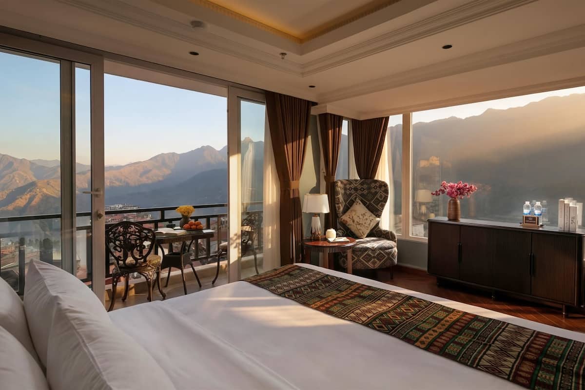 Panorama-Zimmer, Balkon (Corner room)