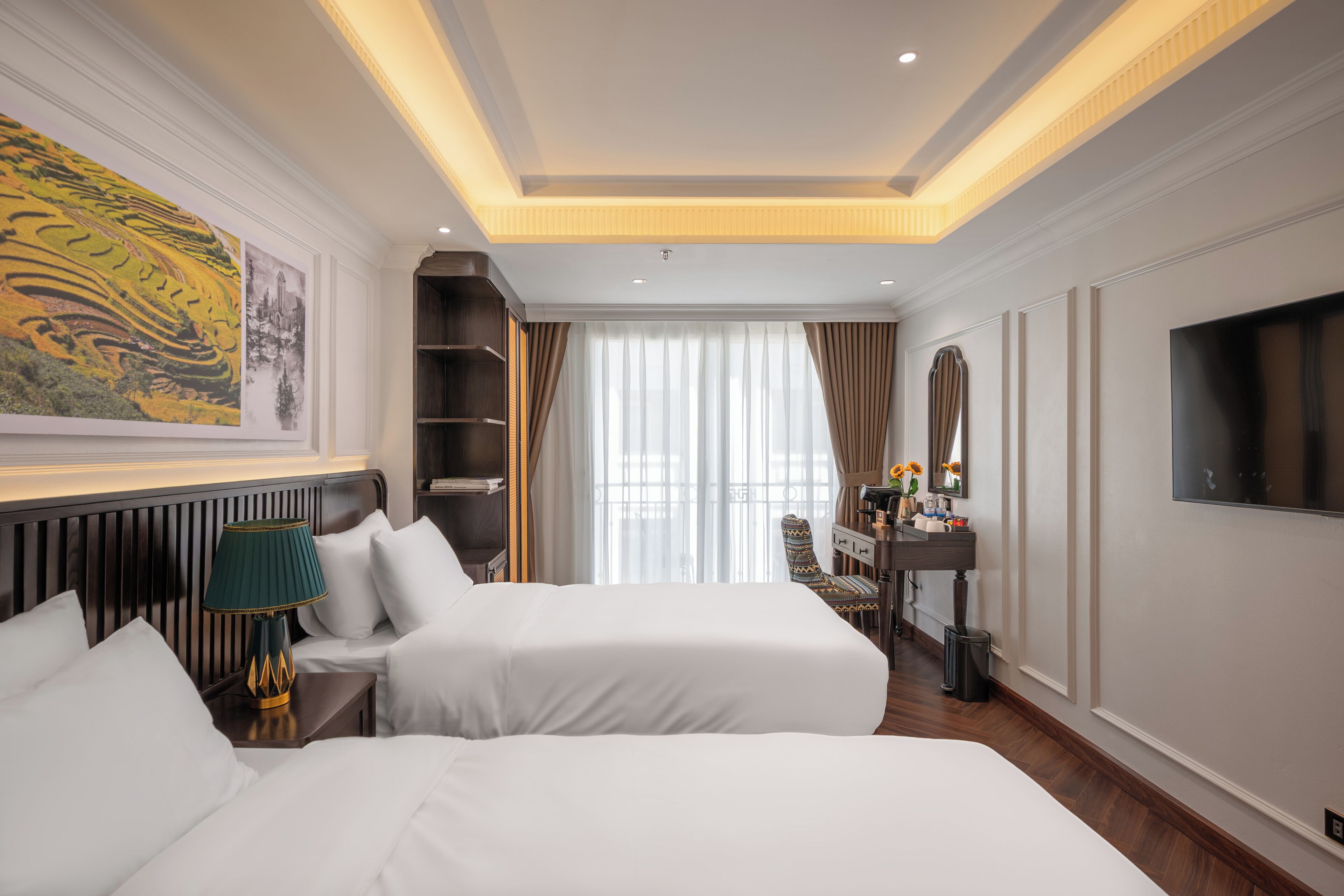 Minibar, in-room safe, desk, blackout drapes