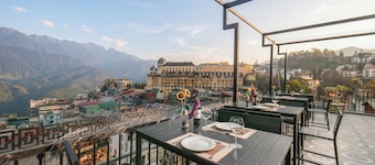 Sapa Horizon Hotel & Skybar