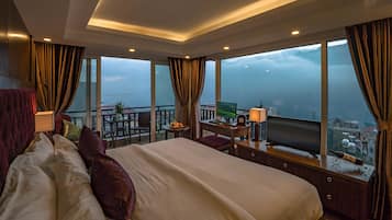 ห้องพาโนรามิก, ระเบียง, วิวภูเขา ( room with  2 balconies ) | วิวจากห้องพัก