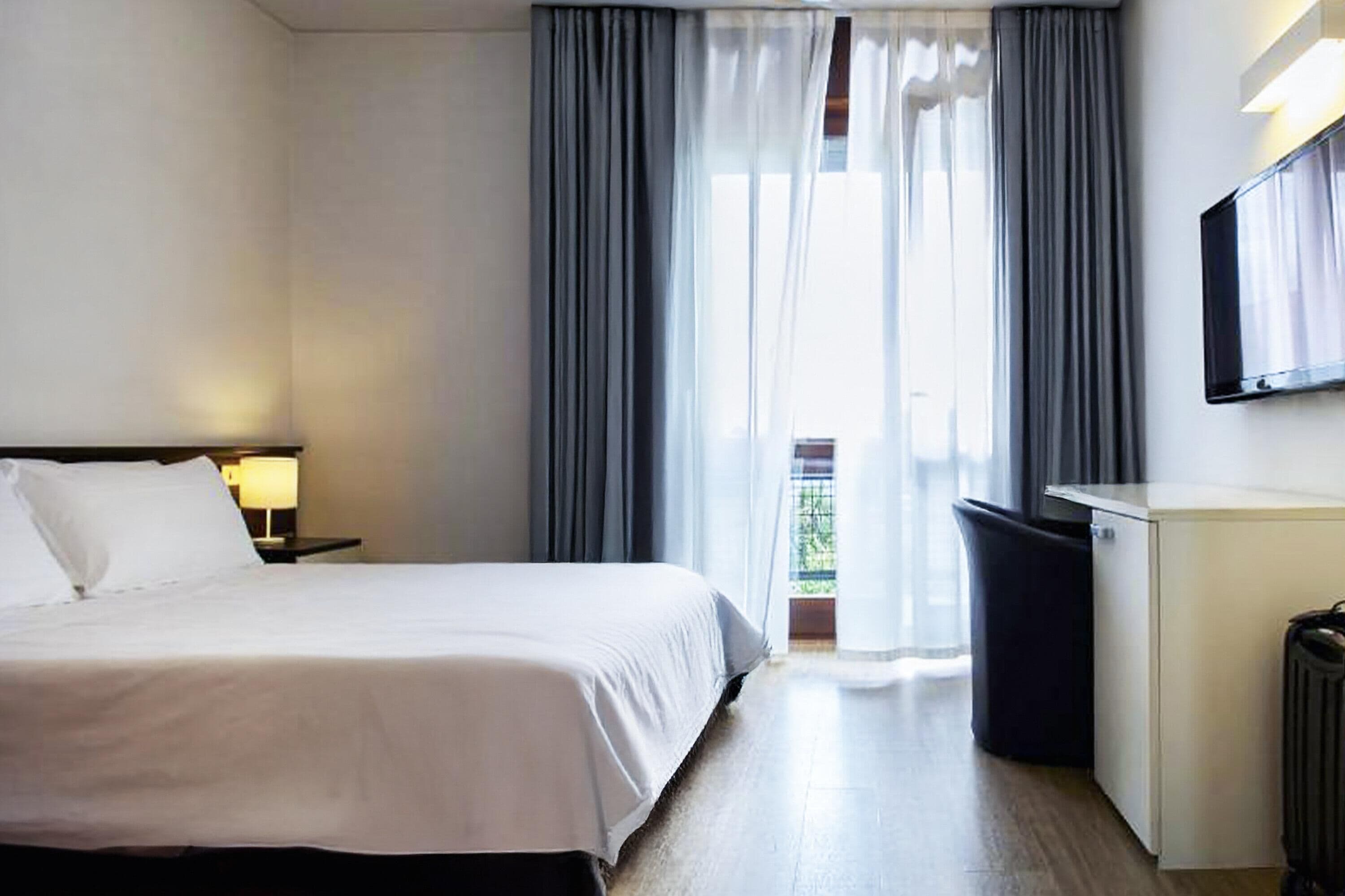 Minibar, coffre-fort, bureau, système d’insonorisation