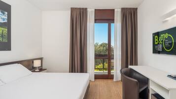 Doppia Superior | Minibar, una cassaforte in camera, una scrivania, insonorizzazione