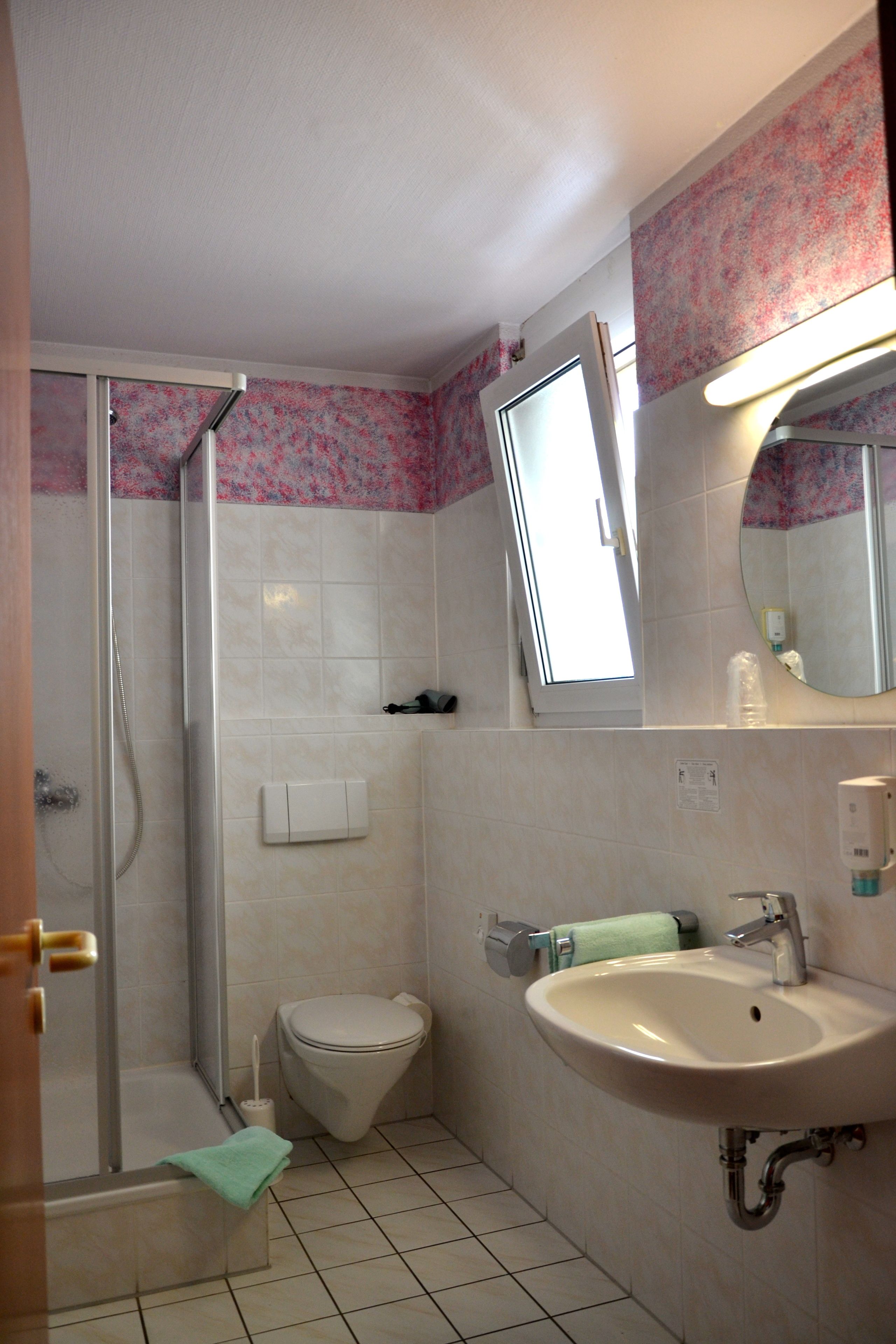 quadruple room | bathroom | shower, hair dryer, towels