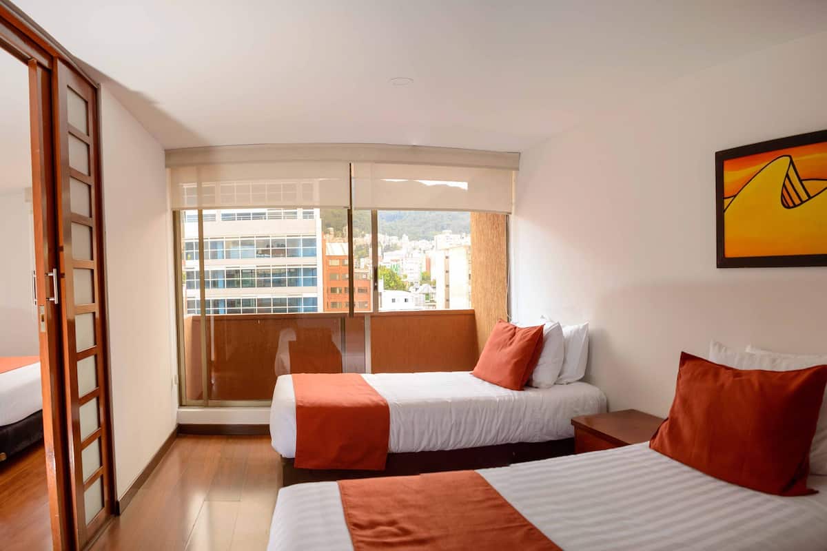 1 bedroom, down duvets, minibar, in-room safe