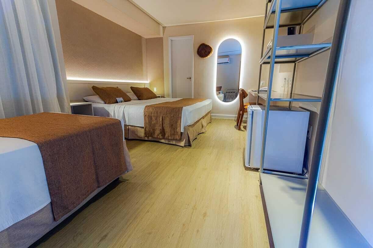 standard triple room | 1 bedroom, minibar, desk, free wifi