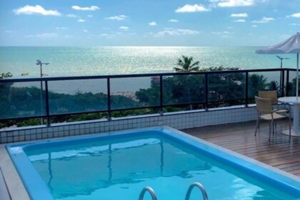 Outdoor pool, pool loungers