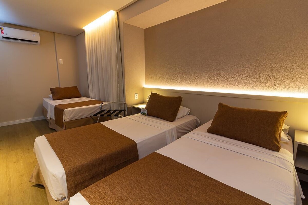 Minibar, desk, free WiFi, bed sheets