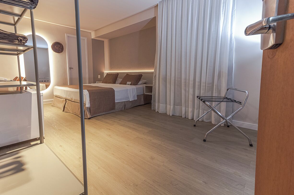 standard room | 1 bedroom, minibar, desk, free wifi