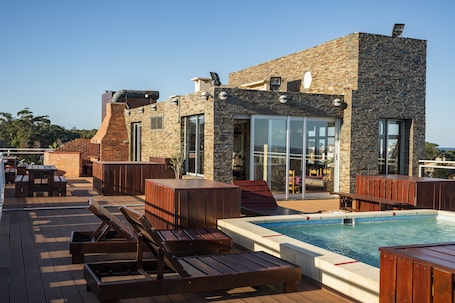 Terraza o patio. Hotel Bahamas