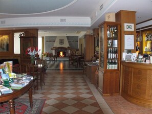 Lobby - Club Hotel Lago di Tenno (Tenno)