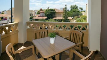 Superior Apartment, 1 Bedroom (2 adults + 2 children) | Terrace/patio