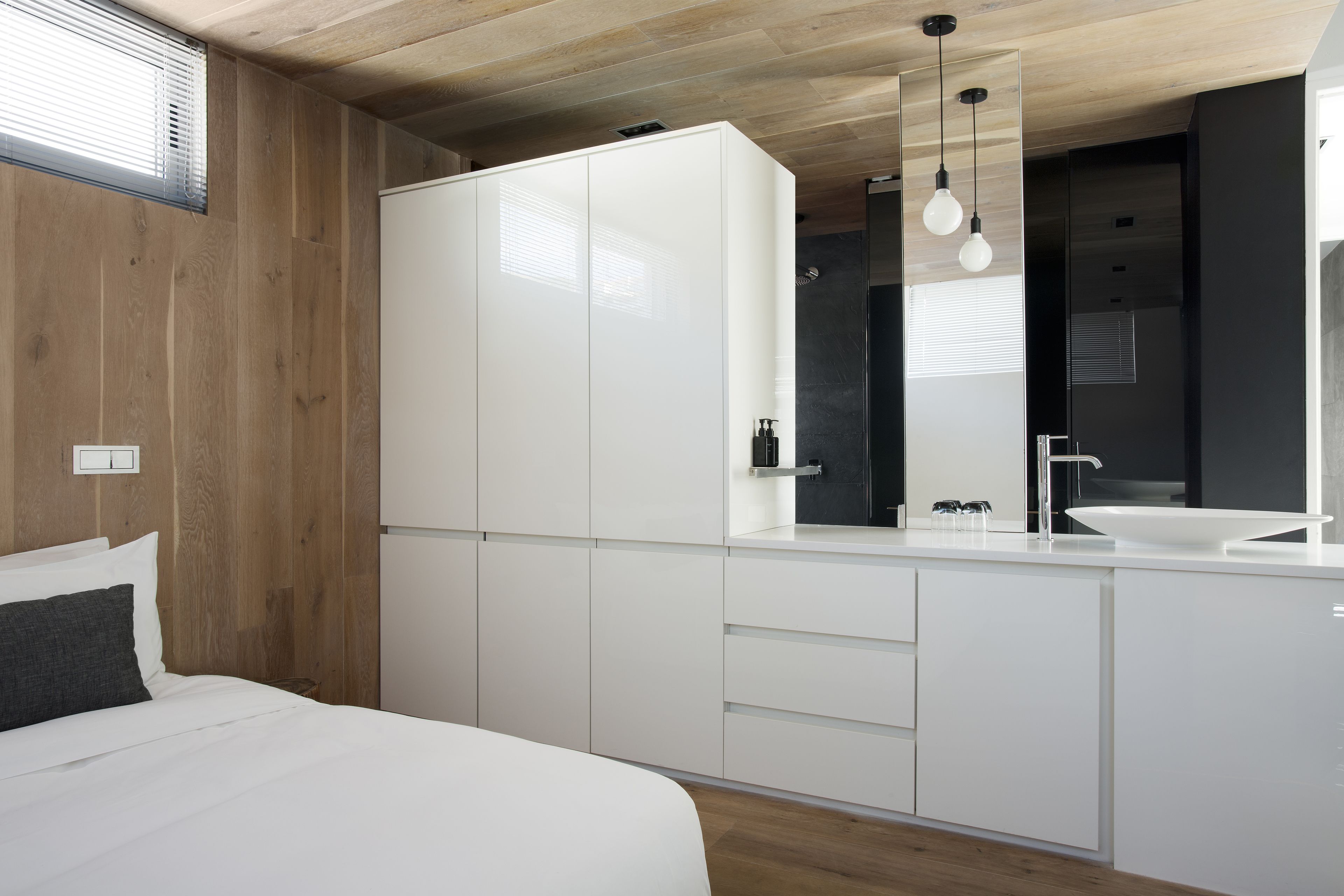 Mountain Room | Mountain view
