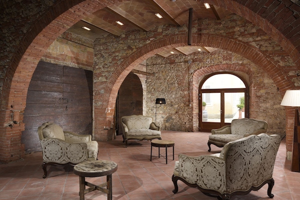 Lobby-Lounge