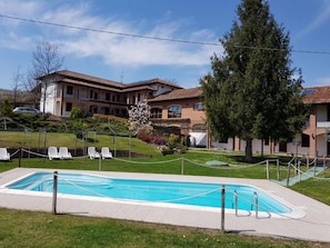 Seasonal outdoor pool - Agriturismo Le due Cascine (San Marzano Oliveto)