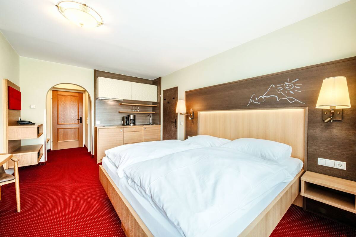 Studio, Balcony (DUETT) | Hypo-allergenic bedding, in-room safe, soundproofing