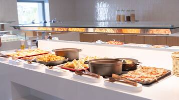 Breakfast, lunch, dinner served; international cuisine