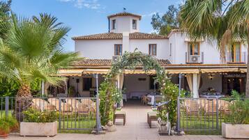 Voorkant van accommodatie