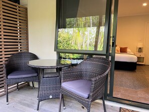 Petite Studio | Terrace/patio - Kauri Park Motel (Kerikeri)